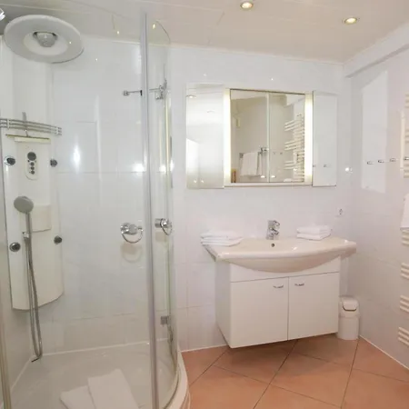 1-258, Seeseite Haus Metropol, Traumhafter Nordsee-u Landblick, 11 Etage Apartment Westerland